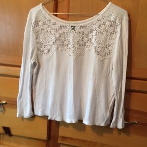 AEO embroidered 3/4 sleeve white top size large